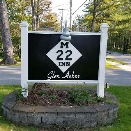 The M-22 Inn Glen Arbor Exteriör bild